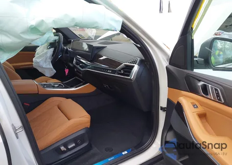 2026 BMW X5 Phev xDrive50E from USA, damaged, VIN 5UX43EU09T9103240